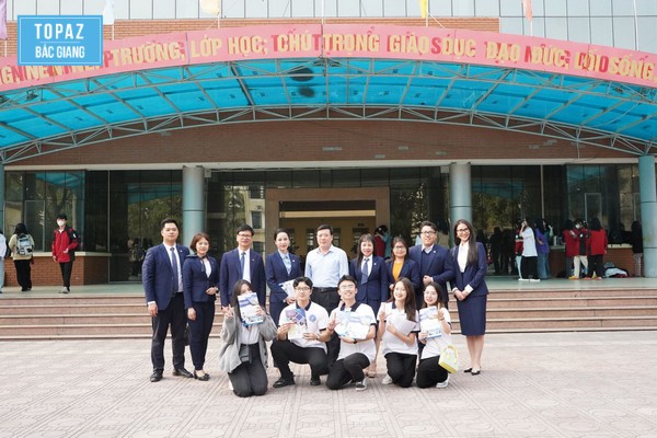 Trường THPT Chuyên Bắc Giang đã đặc biệt quan tâm đến chất lượng thi công và bảo quản dài hạn của cơ sở vật chất
