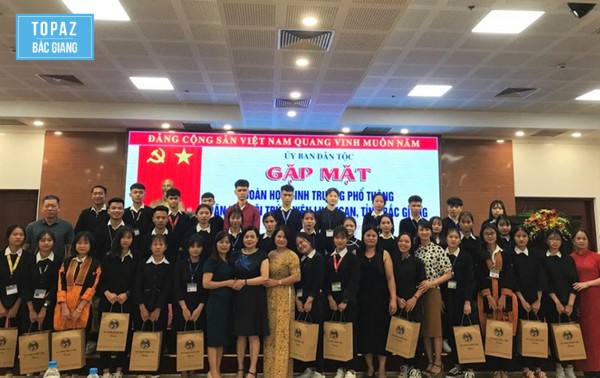 Trường THPT Dân Tộc Nội Trú Tỉnh Bắc Giang đã nhận được nhiều đánh giá tích cực về chất lượng giáo dục và quá trình phát triển